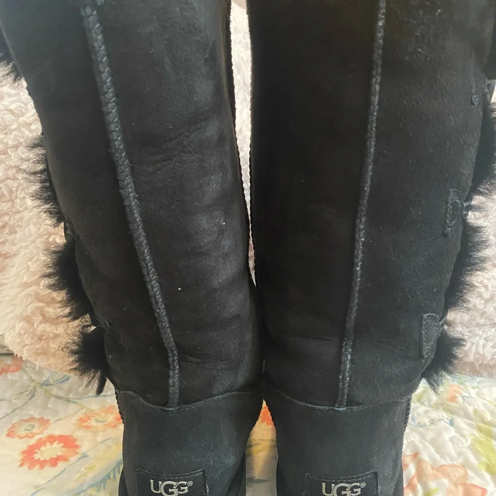 UGG Black Winter Boots Tall Slip-On Design